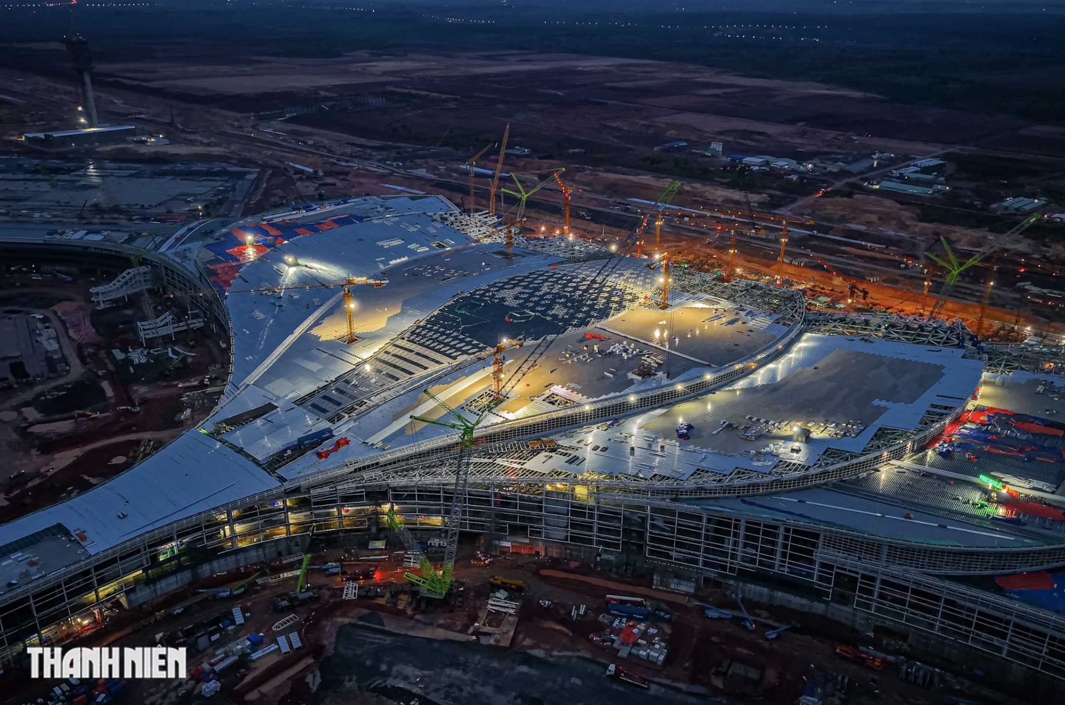 Thủ tướng yêu cầu hoàn thành sân bay Long Thành nửa đầu năm nay - Ảnh 1.