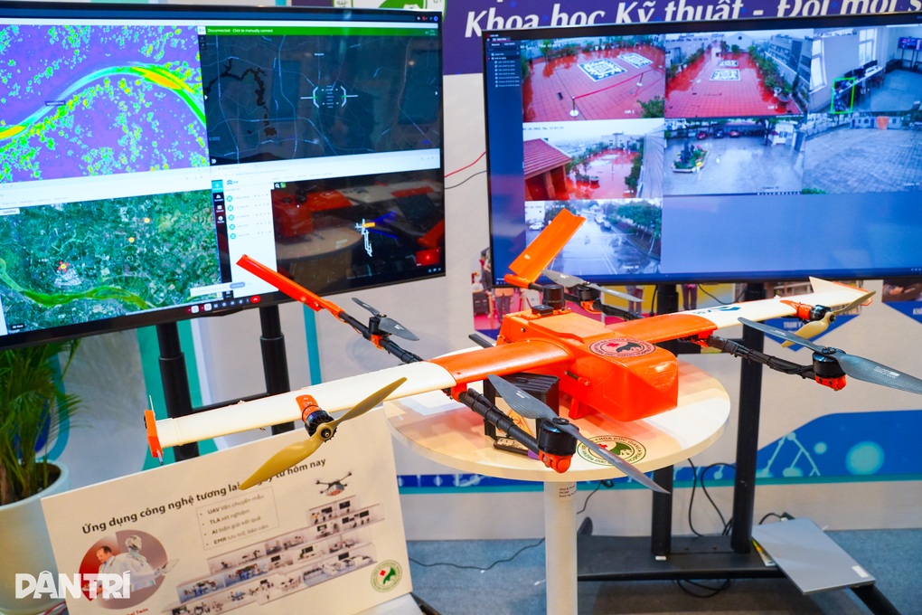 Bí thư Thành uỷ Hà Nội nêu 5 nhiệm vụ trọng tâm của ngành y tế - 2