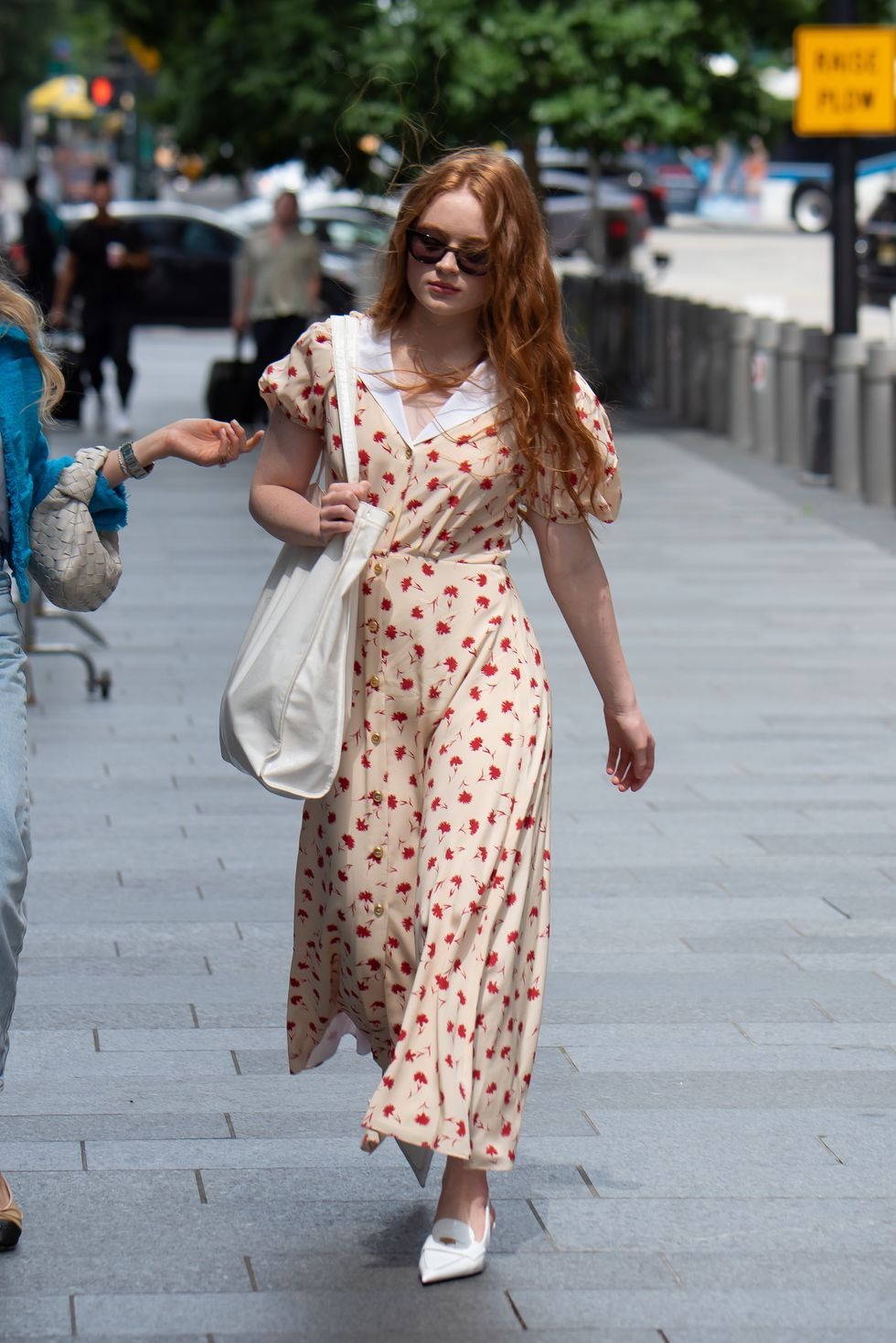 Cô gái dậy thì thành công nhất Hollywood: Trời sinh tóc đỏ mắt xanh, visual quá đỉnh cả thế giới không ai làm lại- Ảnh 10.