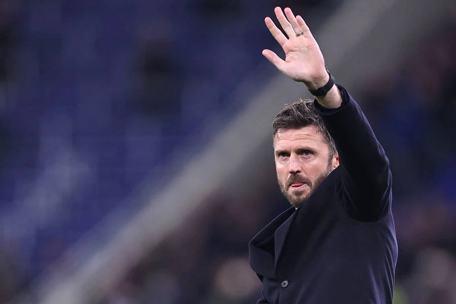 MU có thể chia tay 5 ngôi sao để gây quỹ chuyển nhượng, bất chấp Carrick có ở lại lâu dài hay không. ẢNH: AMA carrick-5-ngoi-sao.jpg