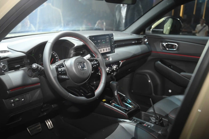 Tin tức giá xe: Honda HR-V hybrid giảm hàng chục triệu, từ đắt thành rẻ hơn Toyota Corolla Cross HEV - Ảnh 5.