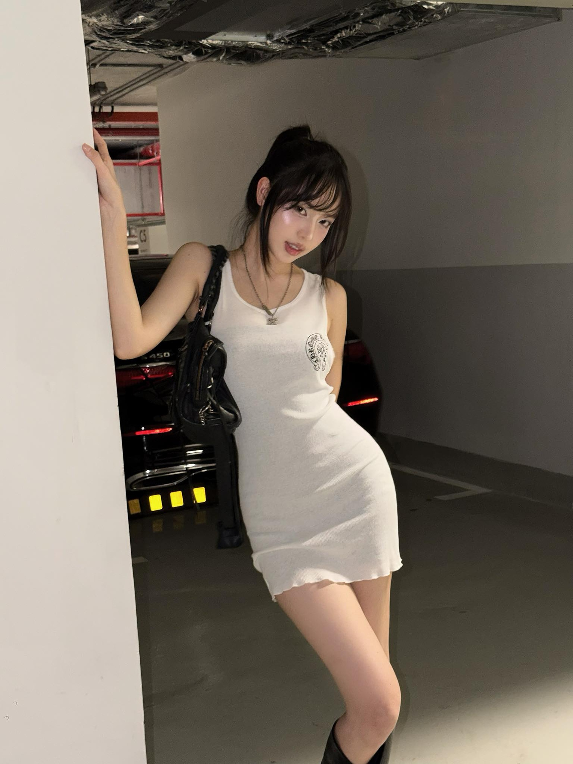 Phong cách hở bạo của Hoa hậu Thanh Thủy sau khi hết nhiệm kỳ - 11 Phong cách hở bạo của Hoa hậu Thanh Thủy sau khi hết nhiệm kỳ - 11