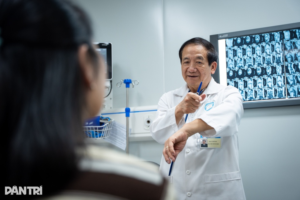 Niềm vui tuổi thất tuần của những lương y trao trọn trái tim cho người bệnh - 6