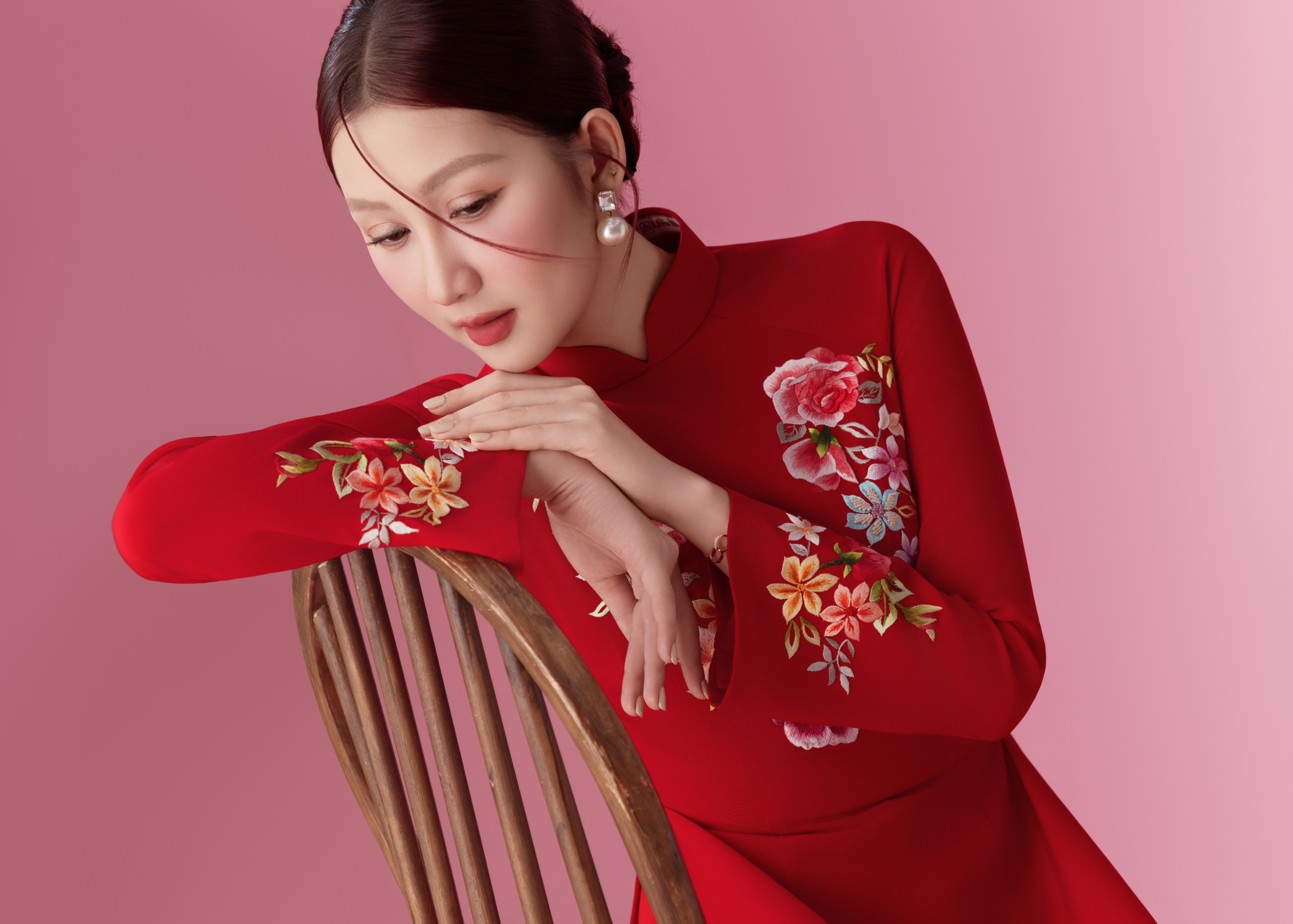 Sắc vóc của Miss Grand Vietnam Võ Lê Quế Anh ở tuổi 25 5 Sắc vóc của Miss Grand Vietnam Quế Anh ở tuổi 25 - Ảnh 5.