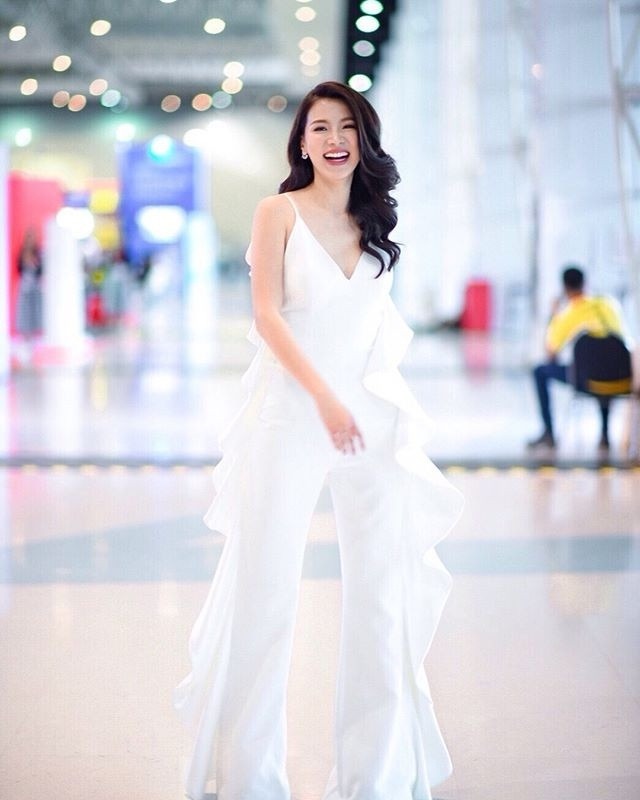 Cả showbiz có đúng 1 người 13 1772165102 260 Ca showbiz co dung 1 nguoi