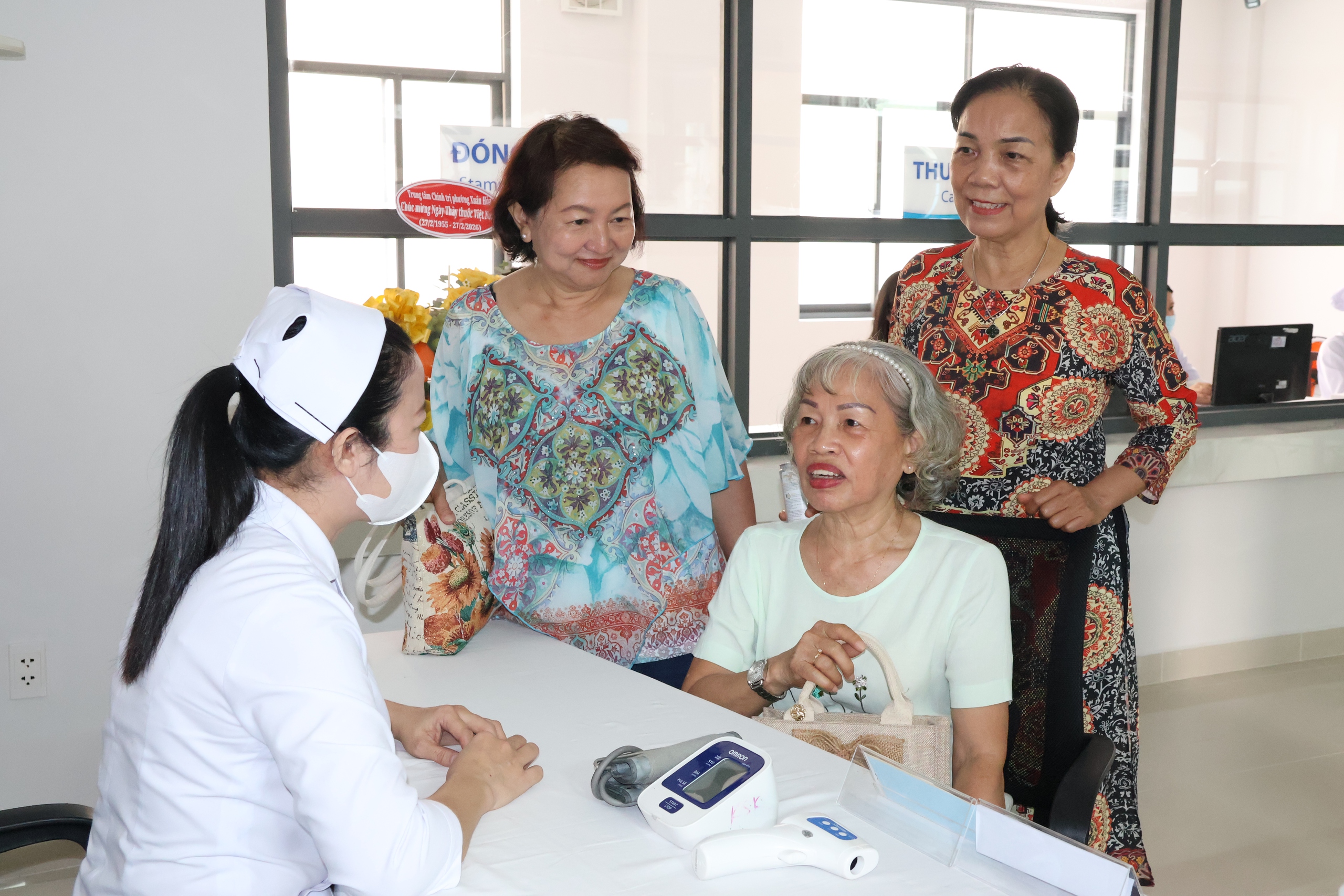 Phường đầu tiên ở TPHCM thí điểm mô hình y tế gia đình 3 Phường đầu tiên ở TPHCM thí điểm mô hình y tế gia đình - Ảnh 4.