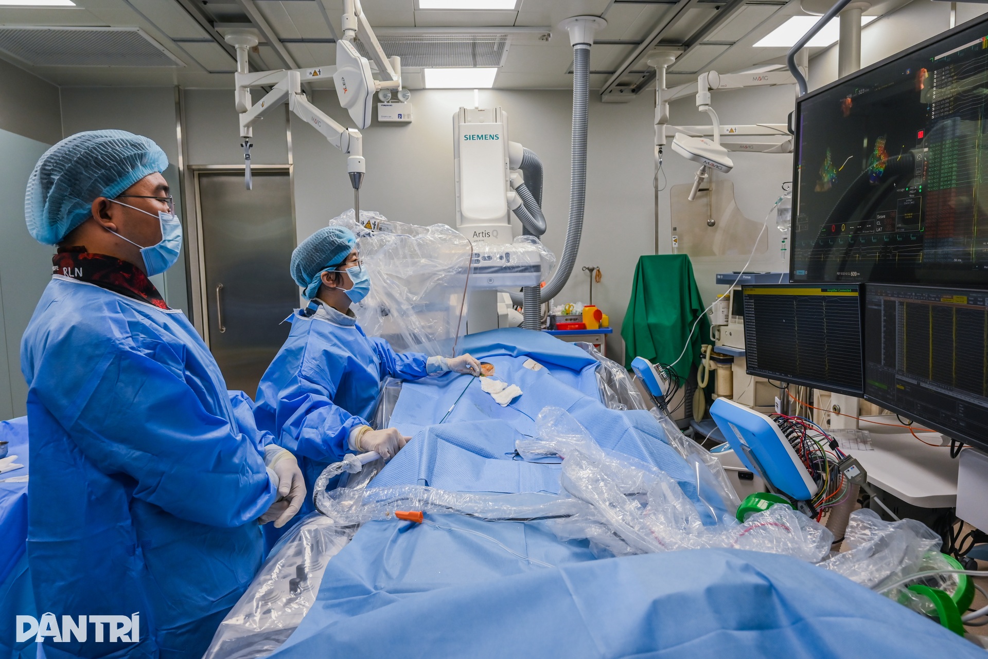 Hồi sinh nhịp tim bằng công nghệ lập bản đồ điện học thế hệ mới - 3