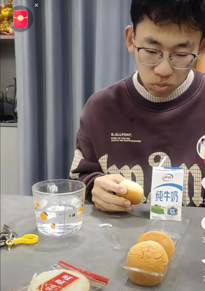 Đây là bữa sáng đơn giản, đã khiến bà Zhang bị chỉ trích. (Ảnh: weixin)