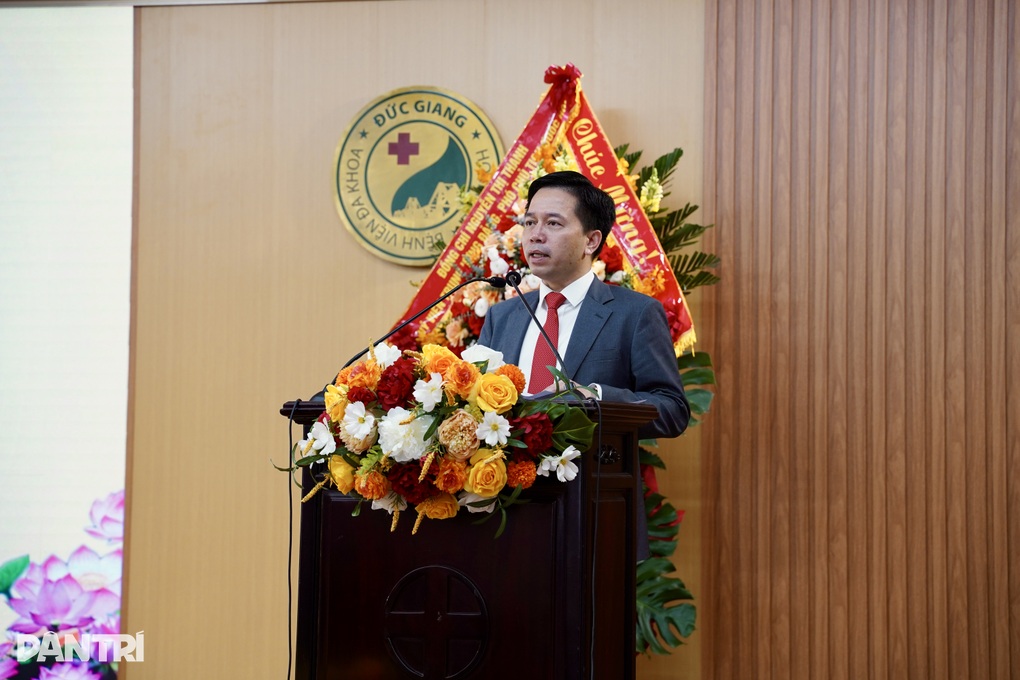 Phó Chủ tịch Quốc hội: Máy bay không người lái giao thuốc là đột phá - 3