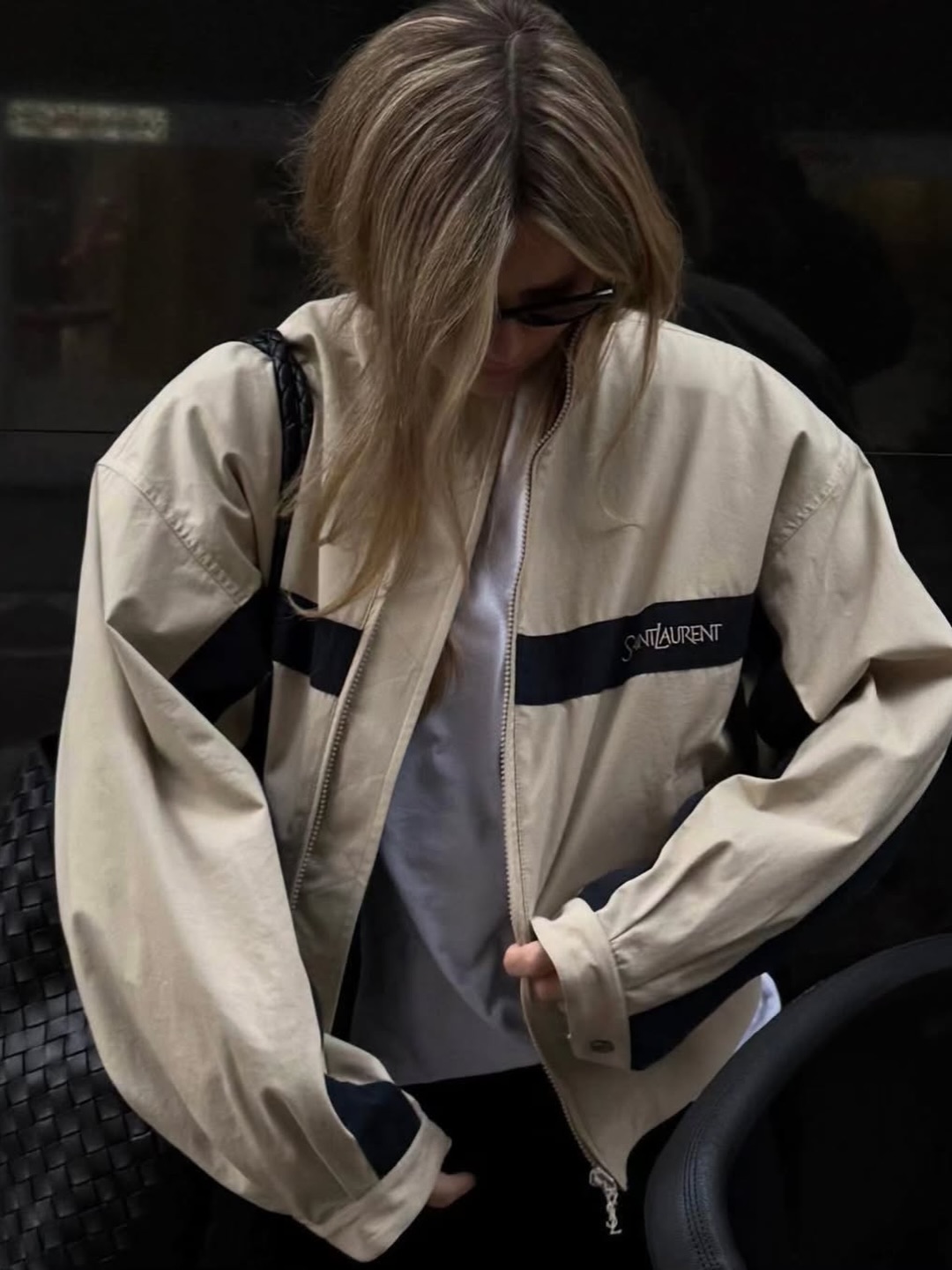 Áo khoác của Saint Laurent đang khiến cả cõi mạng phải ồn!- Ảnh 13.