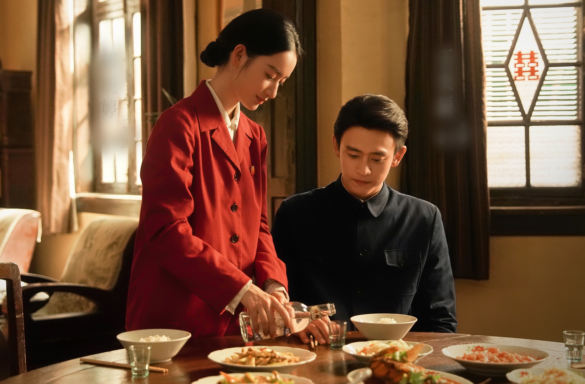 Nhìn cặp đôi này mới hiểu thế nào là 