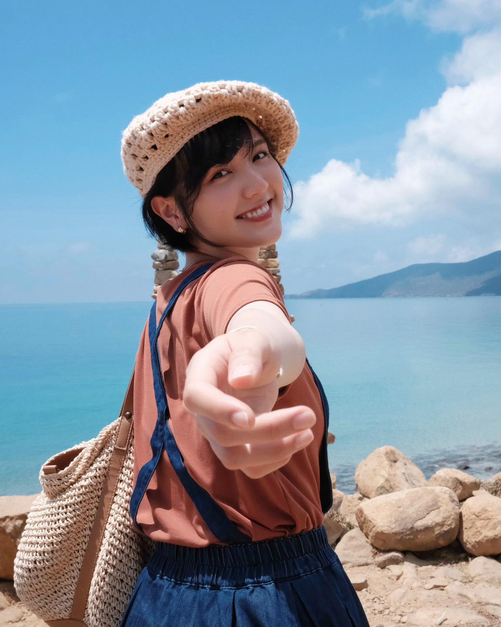 Hải Tú xuất hiện bên Sơn Tùng M-TP, diện mạo nàng thơ thay đổi gây chú ý - 11 Hải Tú xuất hiện bên Sơn Tùng M-TP, diện mạo nàng thơ thay đổi gây chú ý - 11