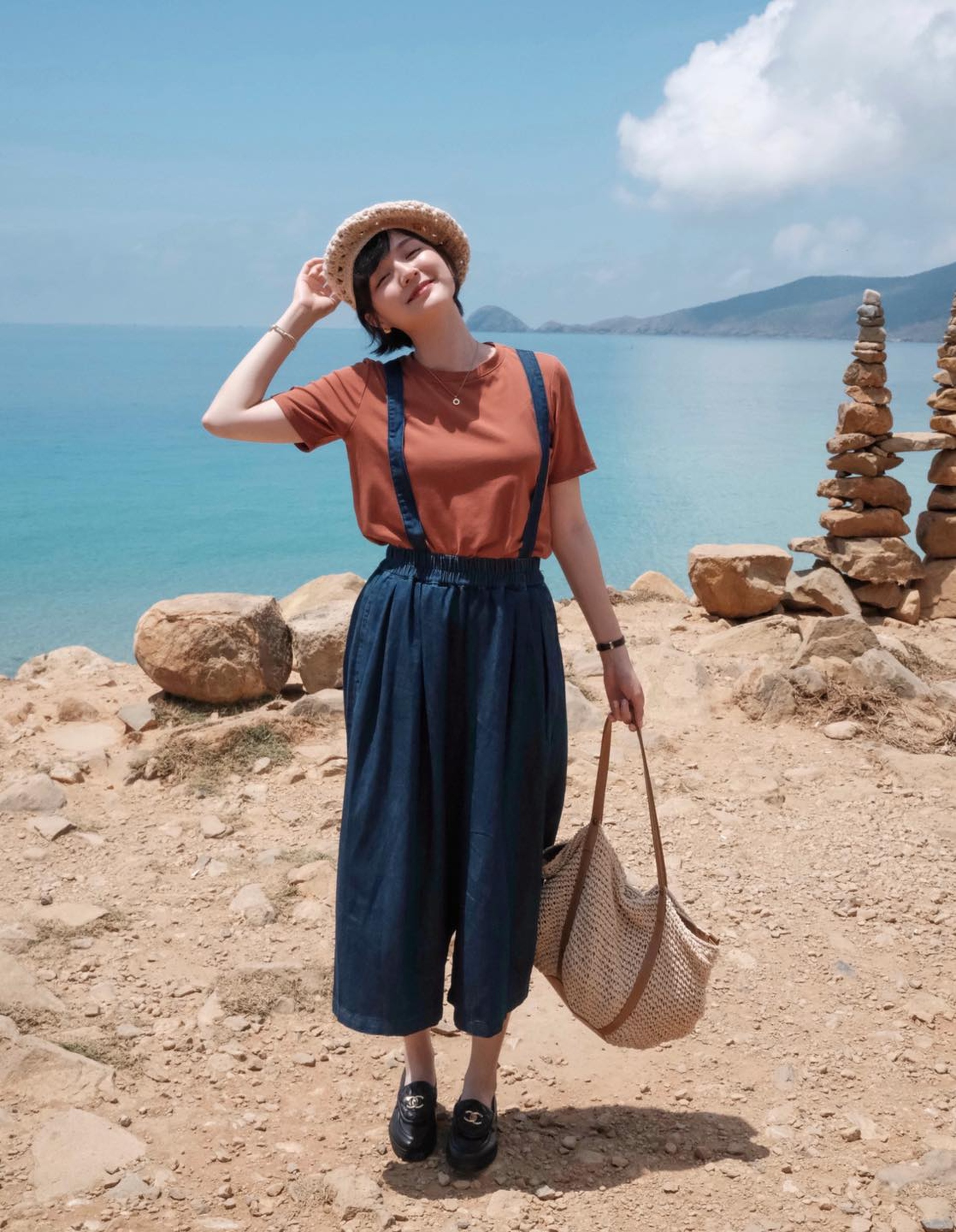 Hải Tú xuất hiện bên Sơn Tùng M-TP, diện mạo nàng thơ thay đổi gây chú ý - 12 Hải Tú xuất hiện bên Sơn Tùng M-TP, diện mạo nàng thơ thay đổi gây chú ý - 12