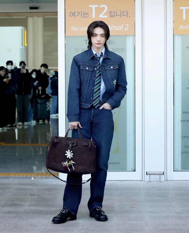 Thời trang denim và những cách mặc không bao giờ cũ- Ảnh 6. Thời trang denim và những cách mặc không bao giờ cũ- Ảnh 6.