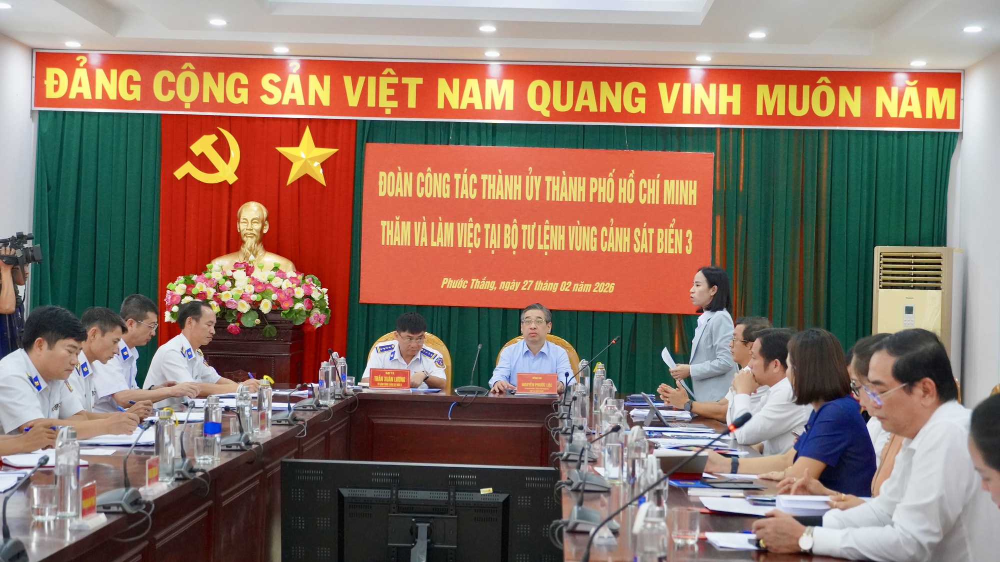 Sát cánh cùng lực lượng Cảnh sát biển giữ vững chủ quyền biển, đảo - Ảnh 2.