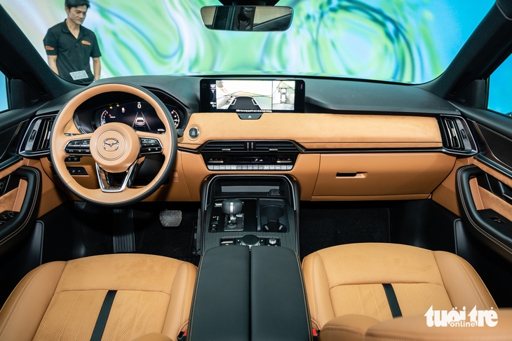 Tin tức giá xe: Mazda CX-90 chốt giá 2,479 tỉ đồng tại Việt Nam, SUV cận sang đấu VW Teramont 5 Mazda CX-90 - Ảnh 5.