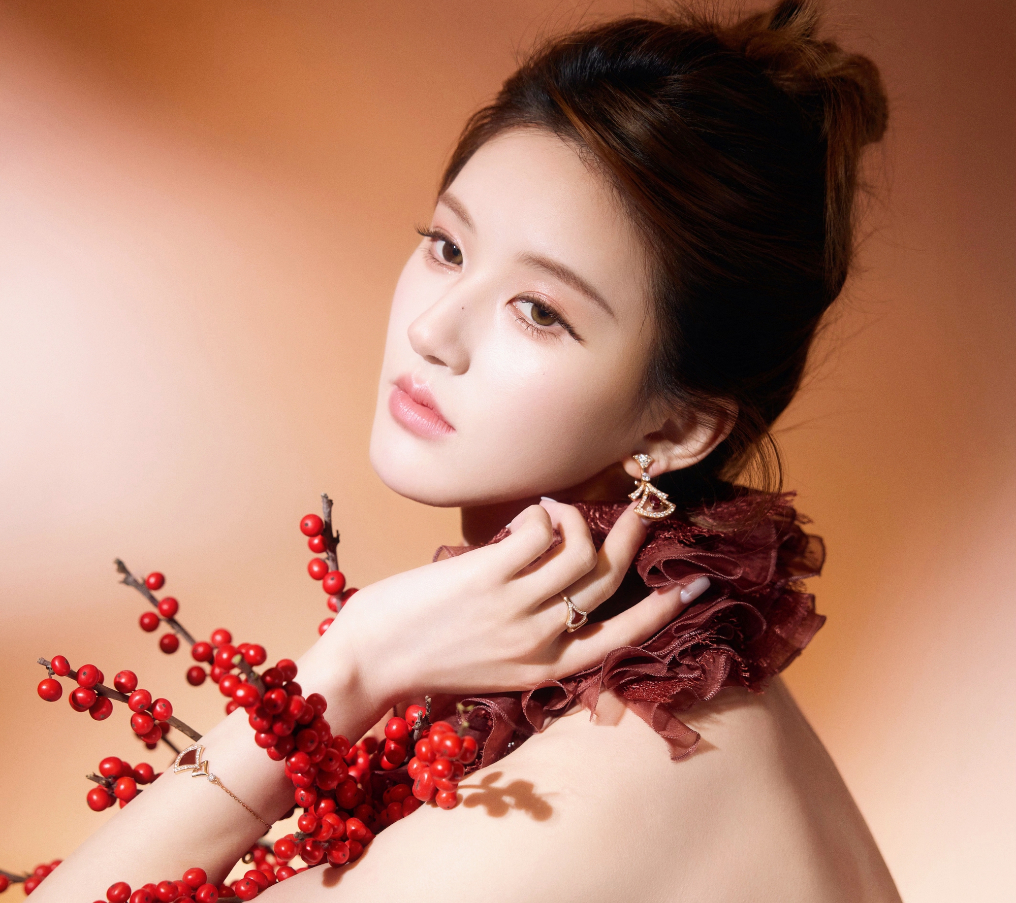 Triệu Lộ Tư rơi vào tuyệt vọng- Ảnh 3. Triệu Lộ Tư rơi vào tuyệt vọng- Ảnh 3.