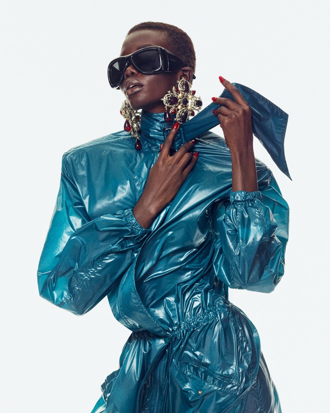 Trang sức đa sắc lên ngôi xuân 2026 – Kim cương có còn là 'nữ hoàng'? - Ảnh 3.