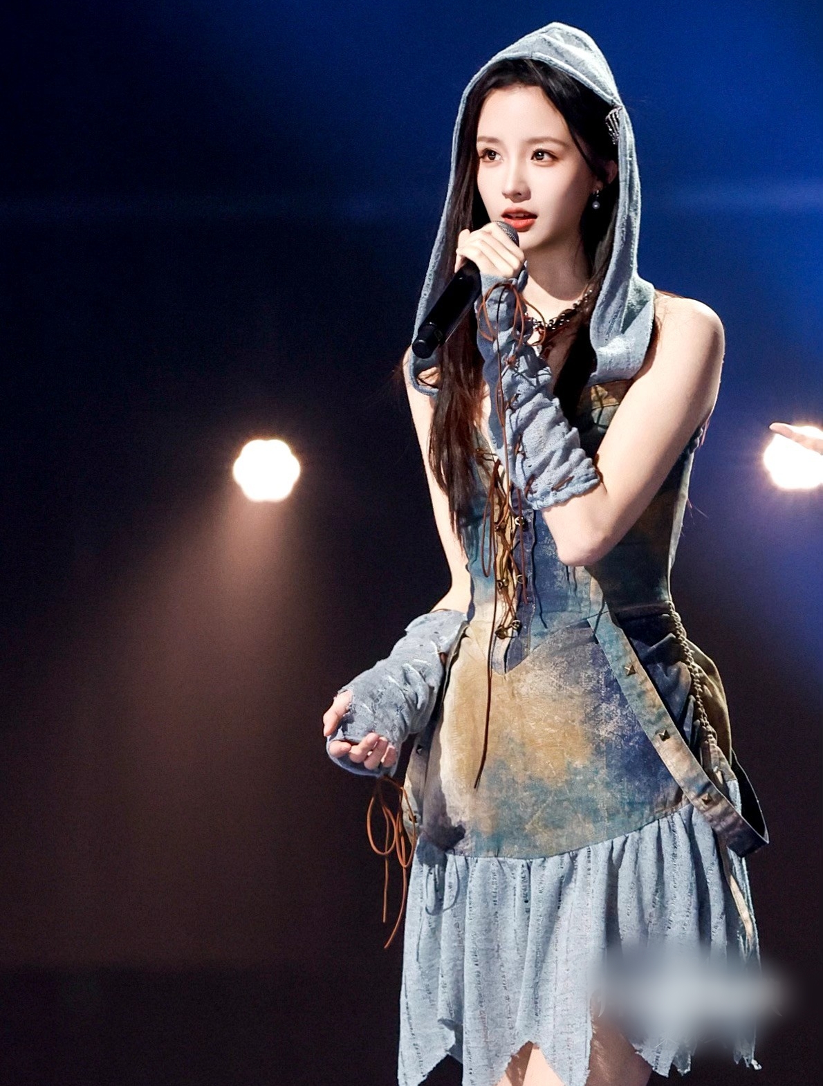 Ngắm dung mạo này sẽ hiểu vì sao 