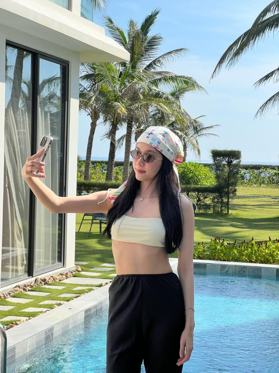 Á hậu Việt “nói tiếng Pháp như gió”: Chồng tiến sĩ là fan cứng của tôi! - 4