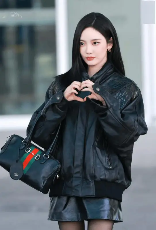 Loạt sao châu Á đổ bộ Milan Fashion Week- Ảnh 15. Loạt sao châu Á đổ bộ Milan Fashion Week- Ảnh 15.