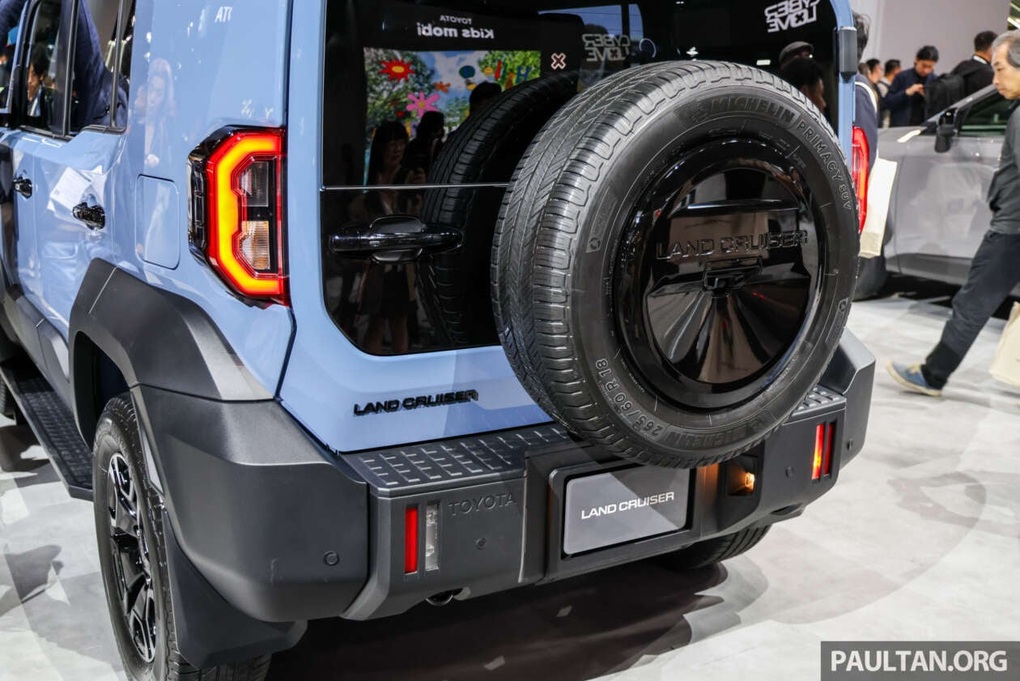 Toyota Land Cruiser FJ rục rịch về Việt Nam, giá dự kiến dưới 2 tỷ đồng - 4