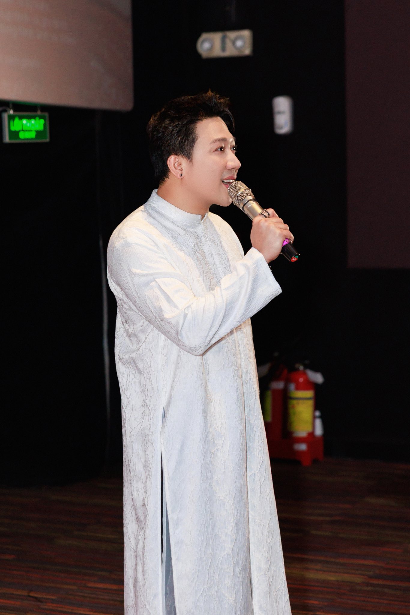 Xuất hiện nhân vật vượt mặt cả showbiz, đến Trấn Thành - Sơn Tùng - Hòa Minzy còn lép vế- Ảnh 5.