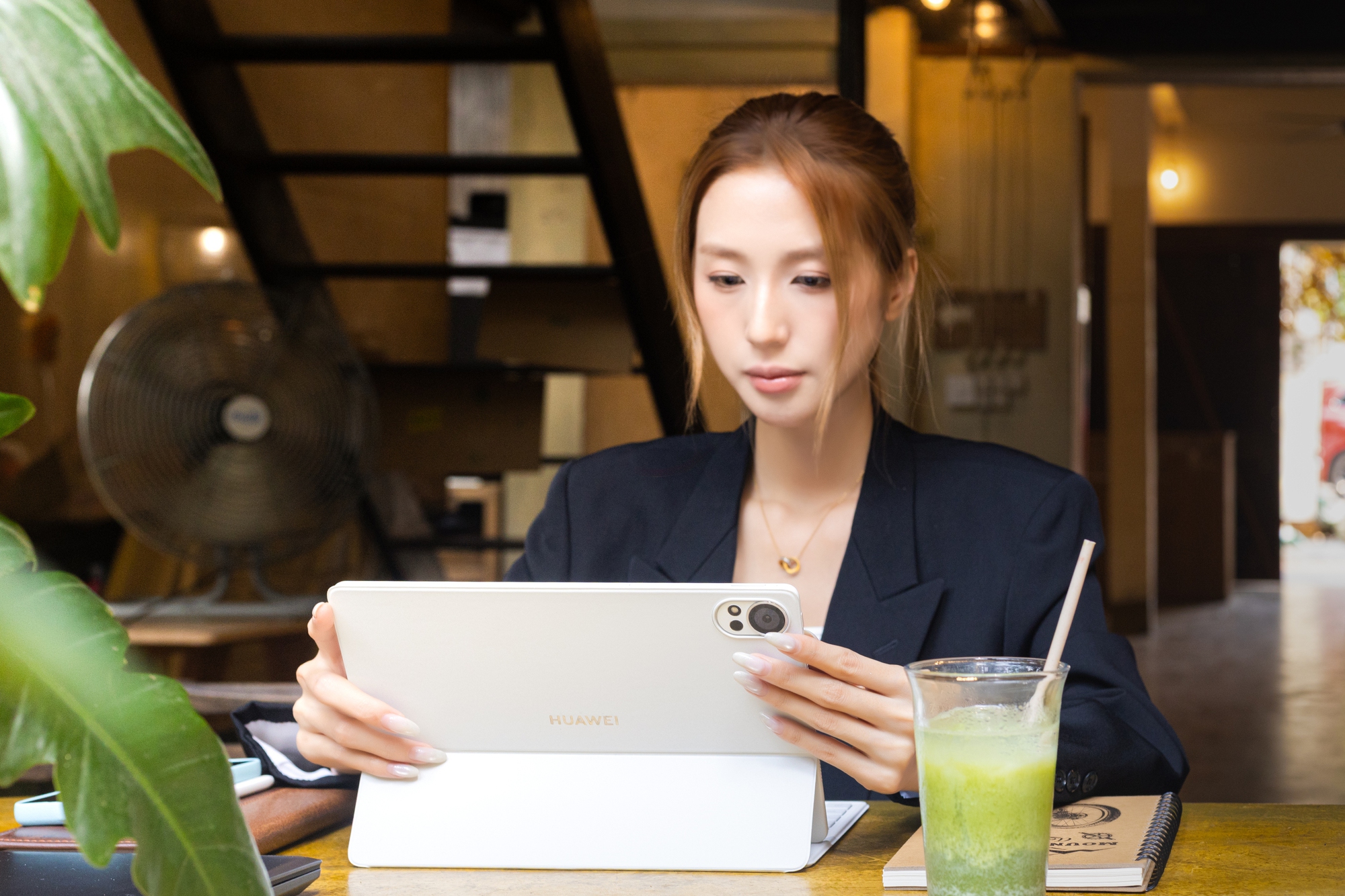 HUAWEI MatePad 12 X: Tablet định nghĩa lại khái niệm làm việc và sáng tạo, xứng danh trợ lý năng suất hàng đầu- Ảnh 3.