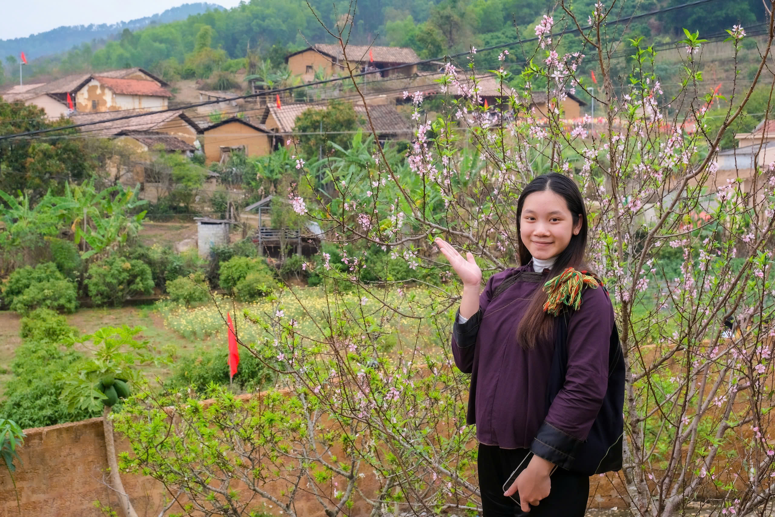 Lạc bước giữa bản Bắc Hoa trong biển hoa cải vàng - Ảnh 1. Bắc Hoa - Ảnh 8.