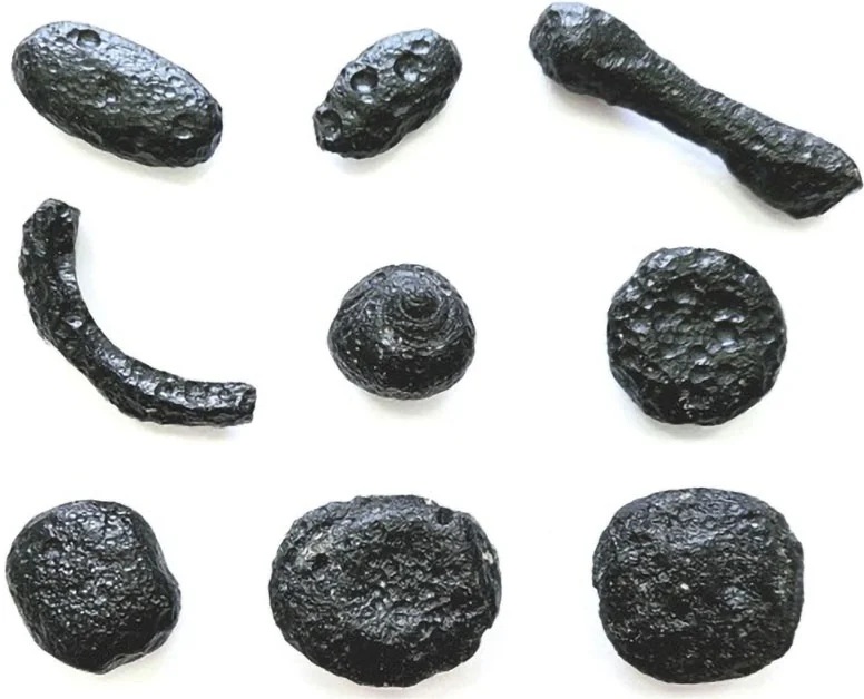 Một vật thể lạ từng lao xuống Brazil, bắn thủy tinh khắp nơi - Ảnh 2.