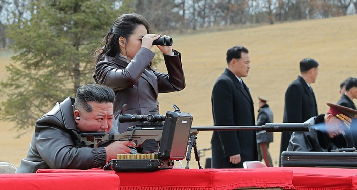 Hình ảnh tiết lộ “vai trò đặc biệt” của con gái nhà lãnh đạo Triều Tiên - Ảnh 2.