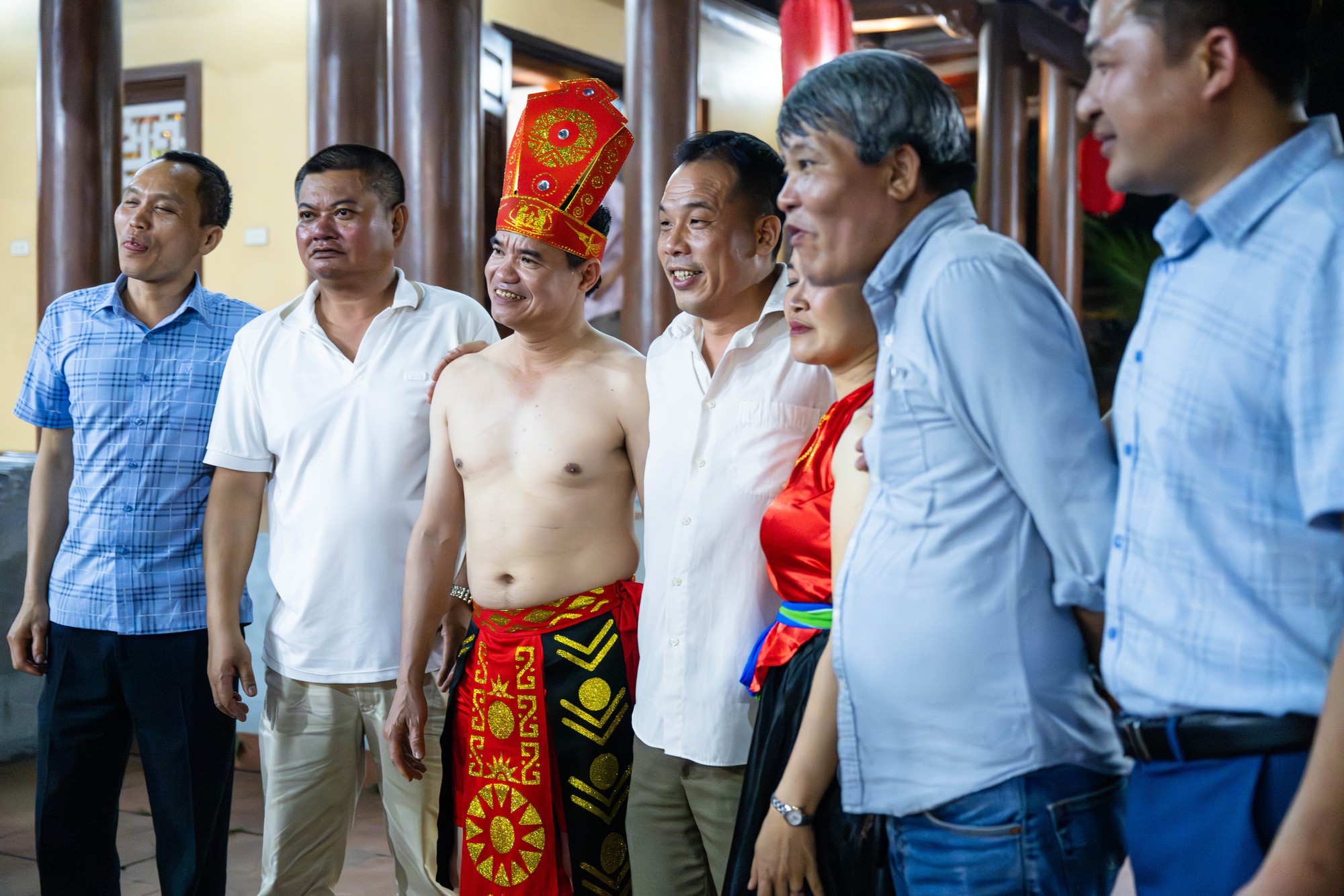 Câu chuyện ít biết về cặp đôi 11 năm thực hiện nghi lễ phồn thực “linh tinh tình phộc”- Ảnh 7. Câu chuyện ít biết về cặp đôi 11 năm thực hiện nghi lễ phồn thực “linh tinh tình phộc”- Ảnh 7.