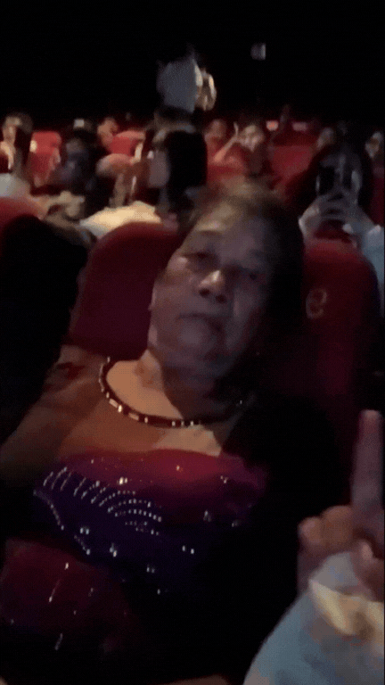 Xúc động cú lừa ngọt ngào của nam sinh An Giang, dùng hợp đồng quảng cáo ảo đưa ông bà đi tận hưởng tuổi già- Ảnh 2.