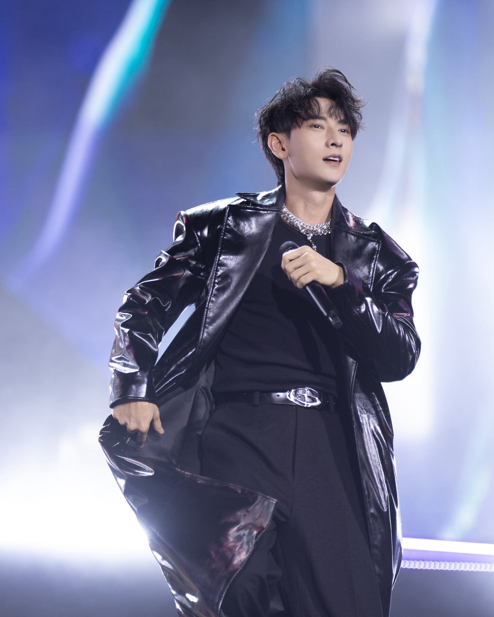 Showbiz Việt có mỹ nam chưa từng biết xấu: Đẹp như xé truyện bước ra, kỷ lục Top 100 nam thần Châu Á chưa ai phá vỡ- Ảnh 7.