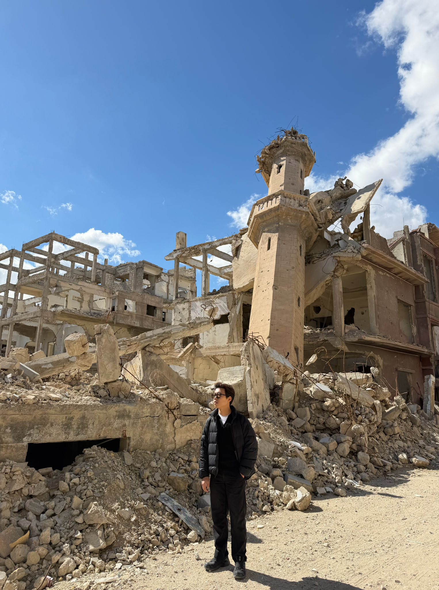 Tình hình du khách Việt tại Trung Đông: Khẩn trương thay đổi lịch trình, tuân thủ tuyệt đối khuyến cáo an toàn- Ảnh 3.