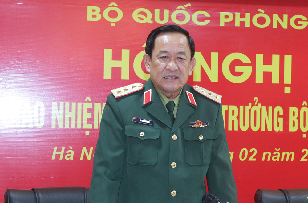 2 thượng tướng bàn giao nhiệm vụ Thứ trưởng Bộ Quốc phòng - Ảnh 1.