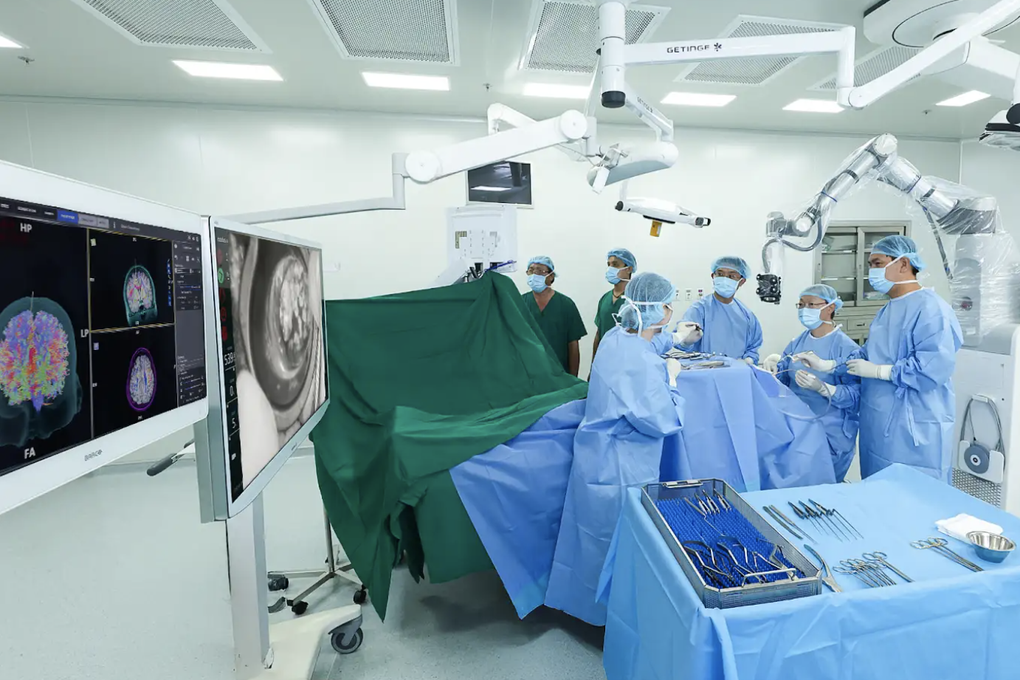 208 ca phẫu thuật bằng robot AI, Việt Nam lập kỷ lục châu Á - 1
