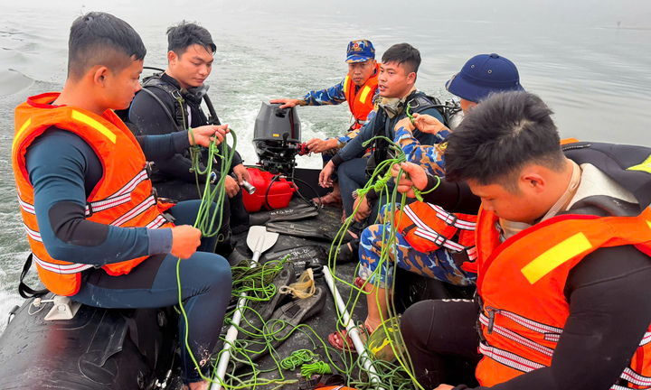 Lật thuyền trên hồ Thác Bà: 22 người gặp nạn là anh em, họ hàng- Ảnh 1.
