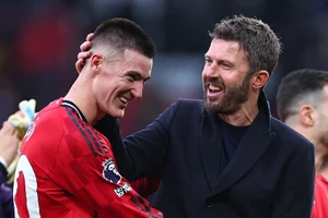 Carrick ca ngợi người hùng thầm lặng của MU