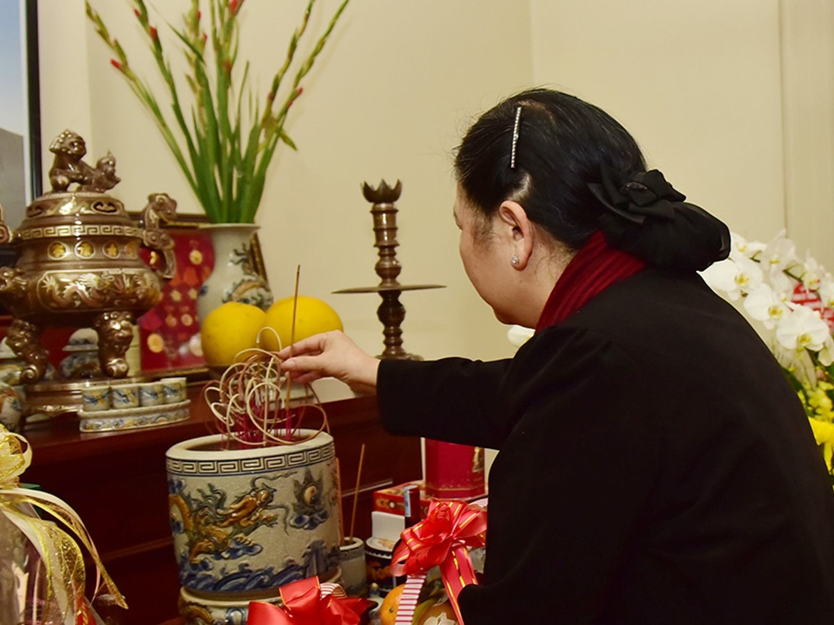 5 điều ông bà dặn khi dọn bàn thờ, càng ngẫm càng thấy đúng- Ảnh 1.