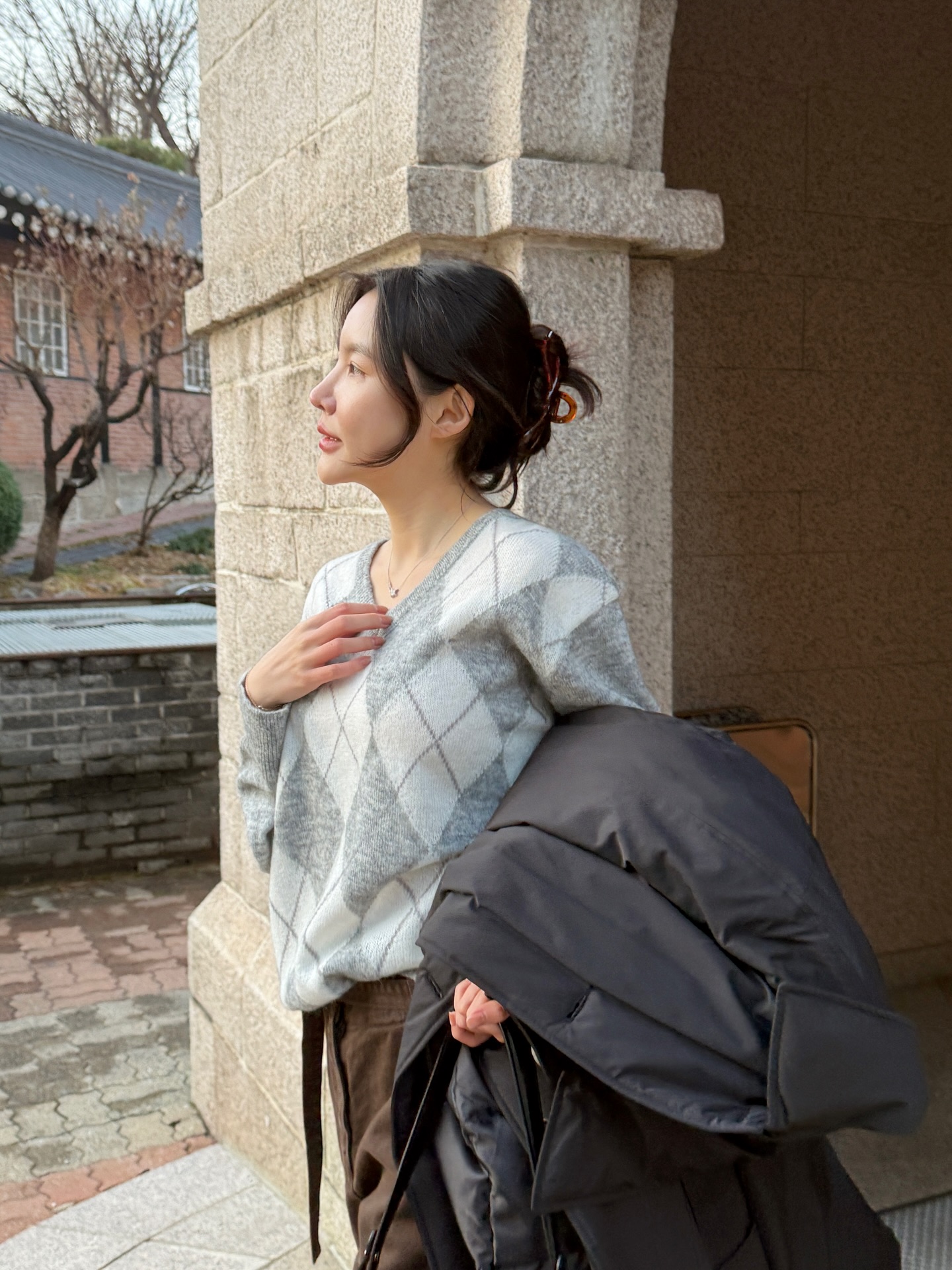 5 kiểu tóc lên hình sống ảo đẹp mãn nhãn, nâng cấp cả bộ trang phục- Ảnh 3. 5 kiểu tóc lên hình sống ảo đẹp mãn nhãn, nâng cấp cả bộ trang phục- Ảnh 3.