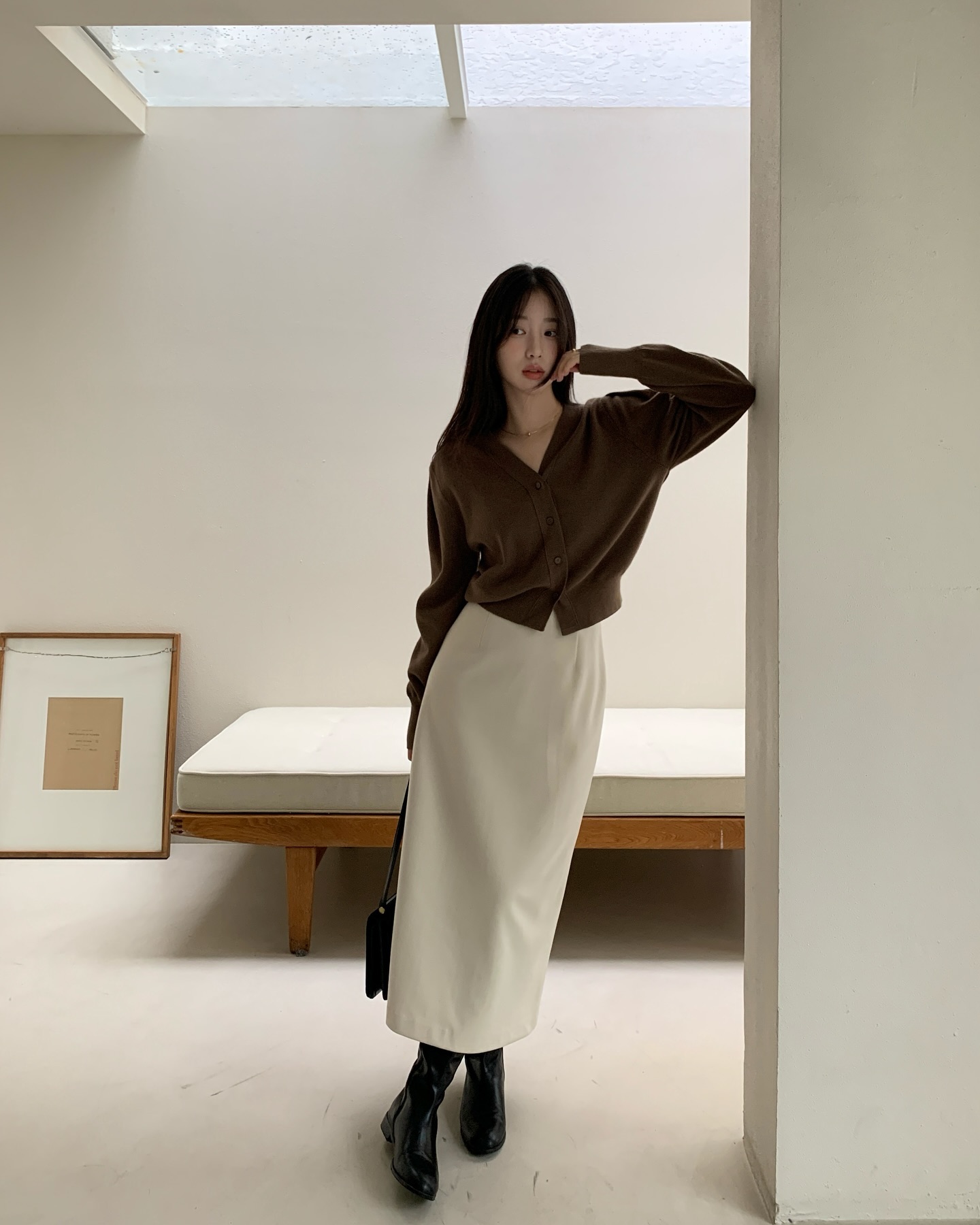 5 món thời trang công sở tôn dáng rất hiệu quả, mặc lên trông vừa cao ráo vừa thon gọn- Ảnh 1. 5 món thời trang công sở tôn dáng rất hiệu quả, mặc lên trông vừa cao ráo vừa thon gọn- Ảnh 1.