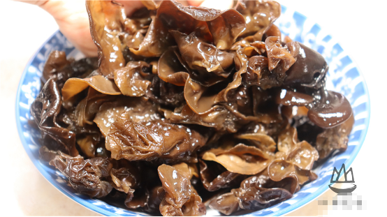 5 thói quen trong bếp khiến độc tố âm thầm tích tụ trong cơ thể, nhiều gia đình Việt đang mắc phải mà không hay biết 3 5 thói quen trong bếp khiến độc tố âm thầm tích tụ trong cơ thể, nhiều gia đình Việt đang mắc phải mà không hay biết - 2