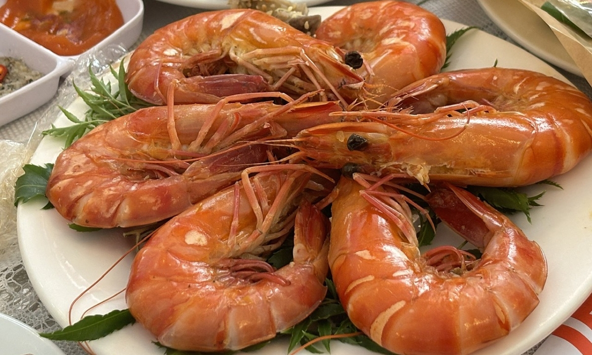 7 lợi ích sức khỏe khi ăn tôm có thể bạn chưa biết 1 7 loi ich suc khoe khi an tom co the