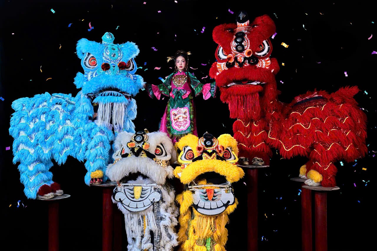 Á quân Siêu siêu mẫu nhí toàn năng Nguyễn Phạm Hà Linh hóa “nàng tiên Trung thu” trong bộ ảnh Vũ khúc Lân Nhi 1 z7043046774202-ebfa29ac9d23347b9d1937a22c943aed-1758676751.jpg