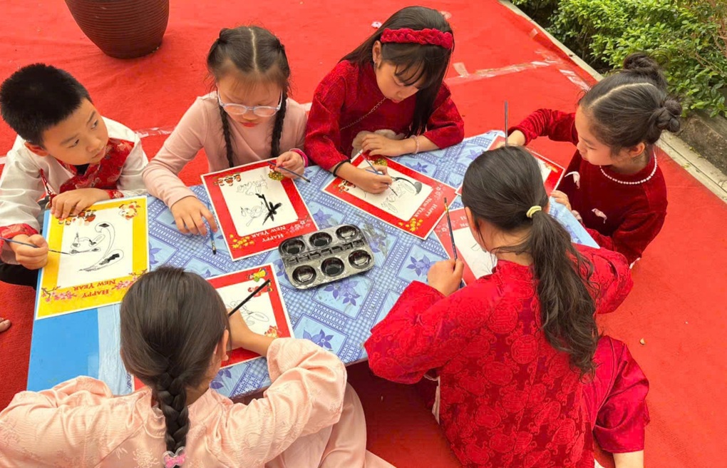 Ám ảnh cô giáo giao 40 bài tập về nhà dịp Tết - 1