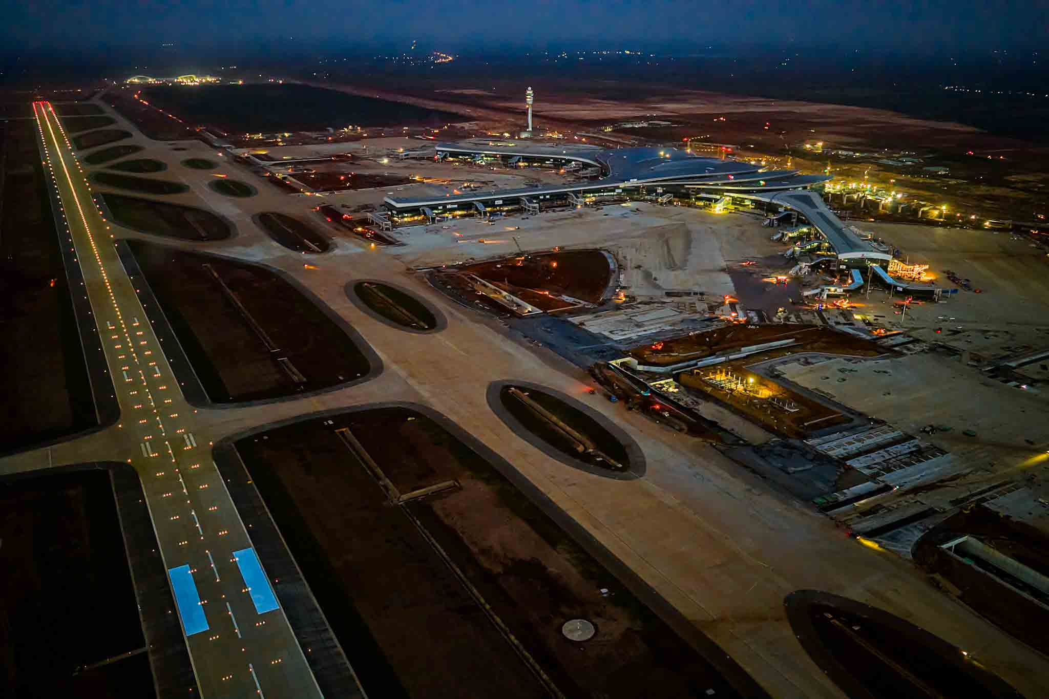 Ăn tết trên các công trình trọng điểm quốc gia- Ảnh 1.