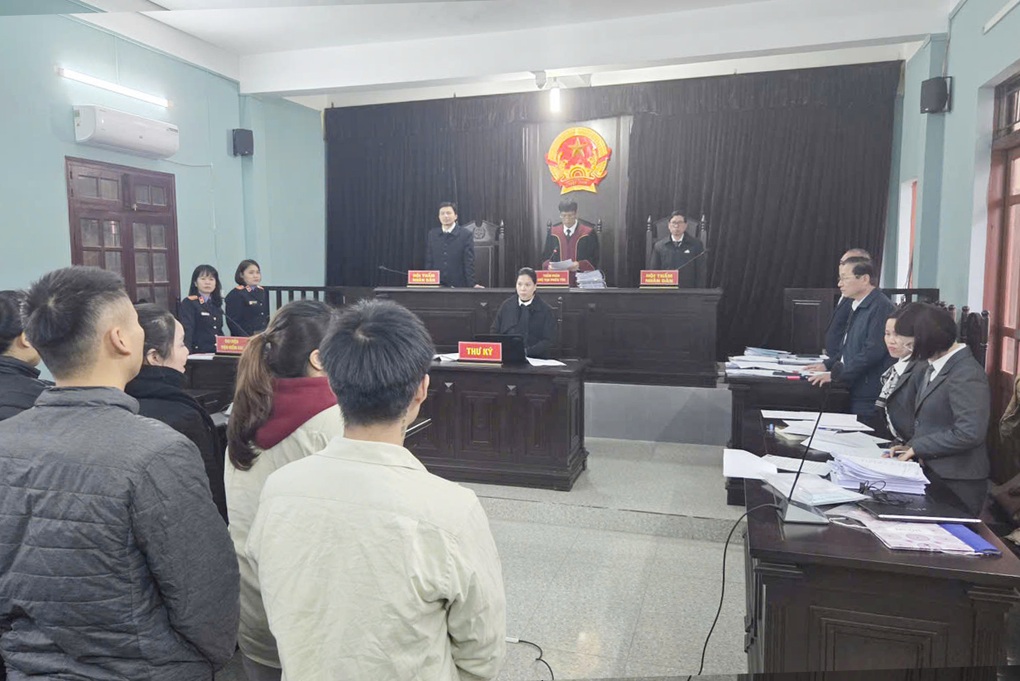 Anh Khàn và nhóm đồng phạm gây rối ở Sa Pa xin tòa cho tại ngoại - 1