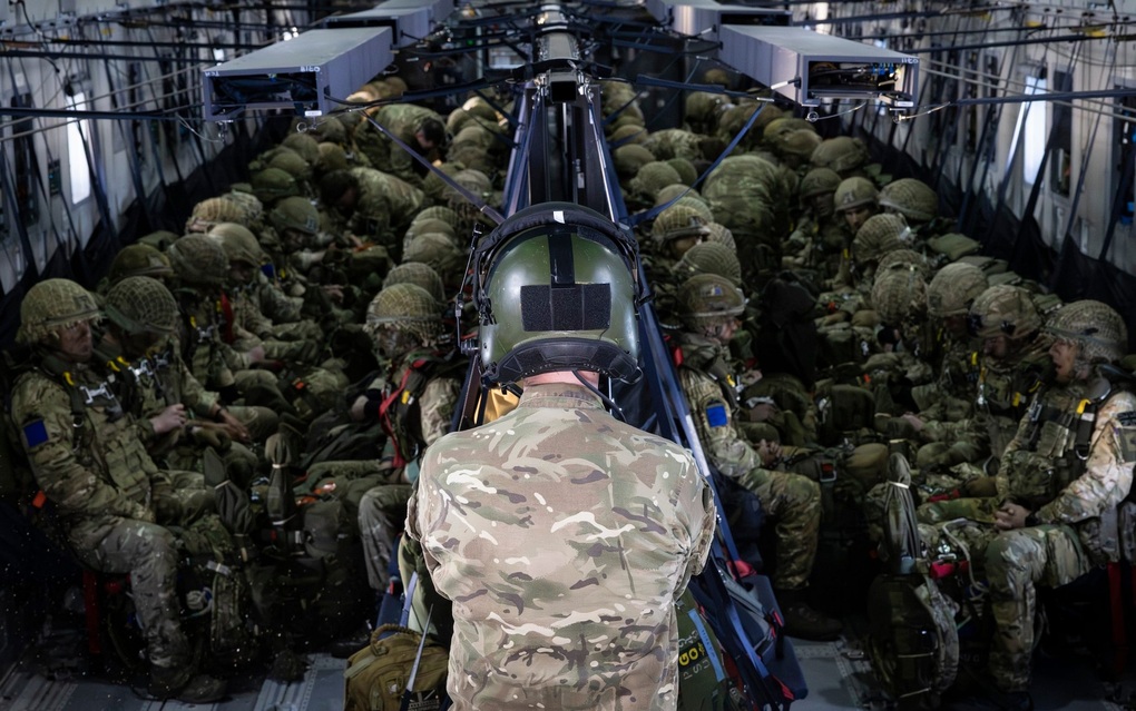 Anh - Pháp diễn tập triển khai binh sĩ tới Ukraine? - 1