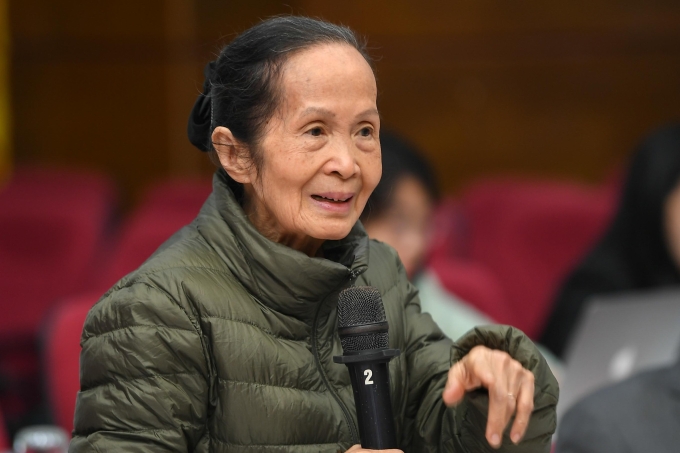 Chuyên gia kinh tế Phạm Chi Lan phát biểu tại toạ đàm về phát triển kinh tế Nhà nước, ngày 6/2. Ảnh: Báo Tiền Phong